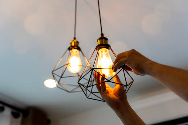 Best Affordable Emergency Electrician  in Gladstone, MO